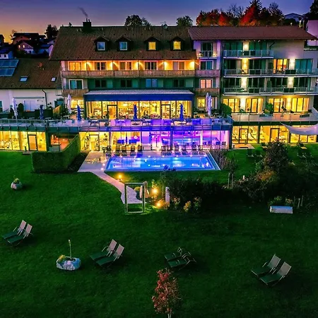 Landrefugium Obermueller 4,5 Sterne Hotel