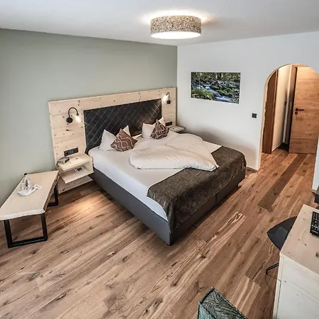 Landrefugium Obermueller 4,5 Sterne Hotel Untergriesbach